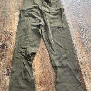 Lululemon leggings 25’